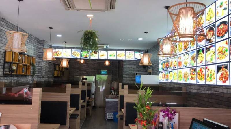 【食尚獅城】東北燒烤餃子館,吃一次就讓你“魂牽夢繞”