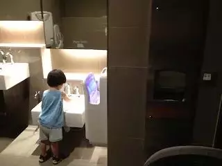 新加坡網友：“台灣求求了，別再cue我們了……”