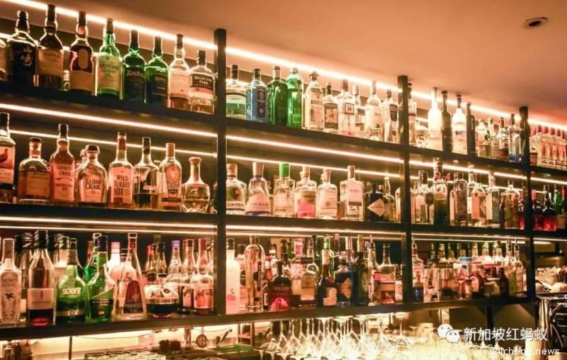 狮城中高档餐厅疫情期间苦苦撑著　不少选择熄灯歇业