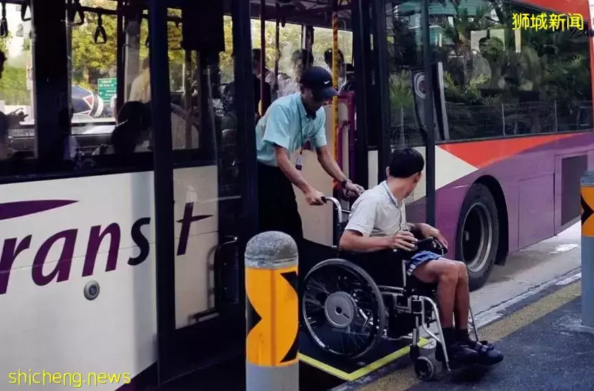 这位中国PR在新加坡买下一层楼!他们却放弃身份,从新加坡润回国