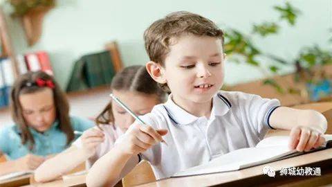 勵志!英語零基礎的7歲娃,2個月考入新加坡政府小學!