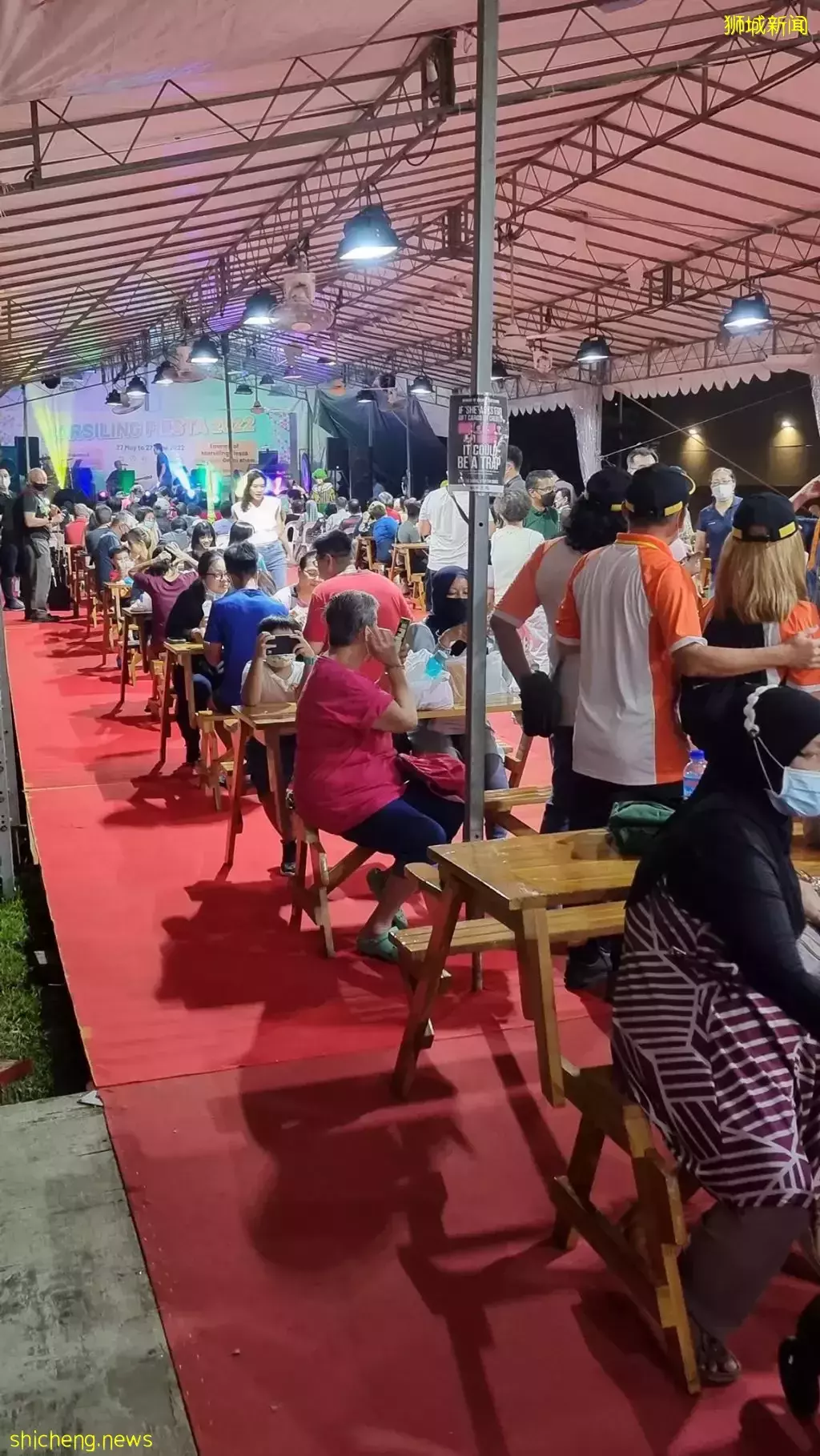 兀兰夜市正式开跑!生活日用品+抓娃娃机一应俱全,超多美食摊位等你来逛!就在MRT外面📌