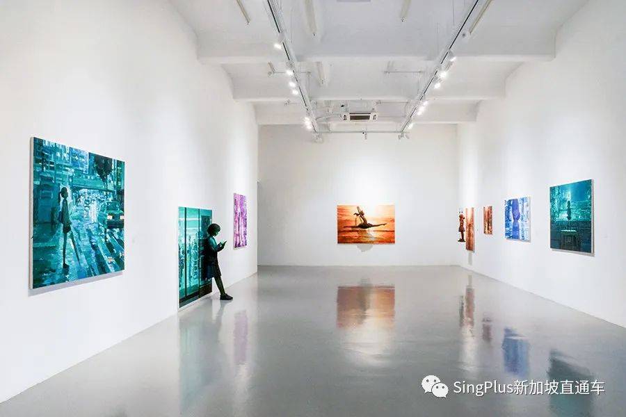 居然有人願意一天都泡在新加坡吉爾曼軍營?有點兒意思