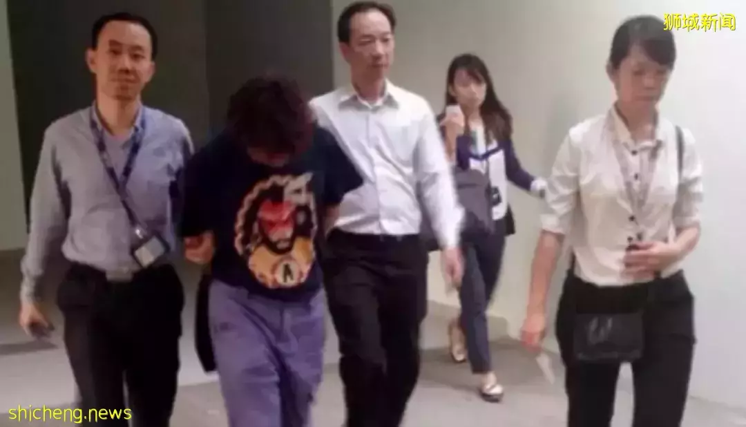 狗血！侵占87岁新加坡富太2亿家产！中国男导游出狱即被驱逐，永不能入境