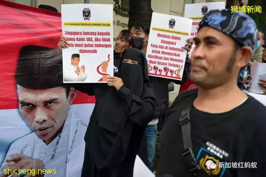 印尼的激进传教士被拒入境新加坡，招谁惹谁了