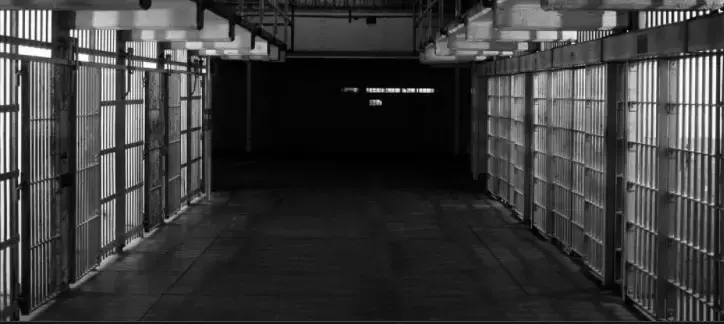 100個全球最帥的男人,新加坡無人上榜!他居然第一,撞臉王力宏、當過和尚,現被判入獄