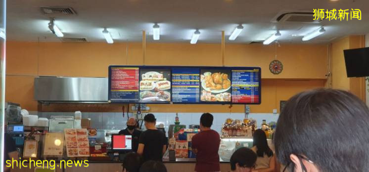 21年老店关闭学生不舍纷纷来排队打卡