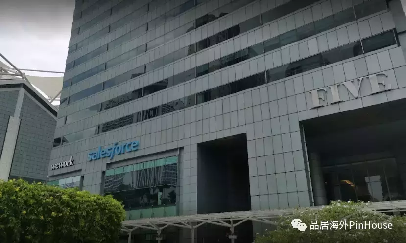 站在MIDTOWN MODERN的窗前,領略新加坡CBD武吉士的獨特魅力