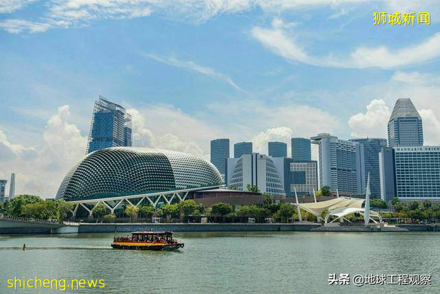 新加坡最具现代特色建筑——滨海艺术中心