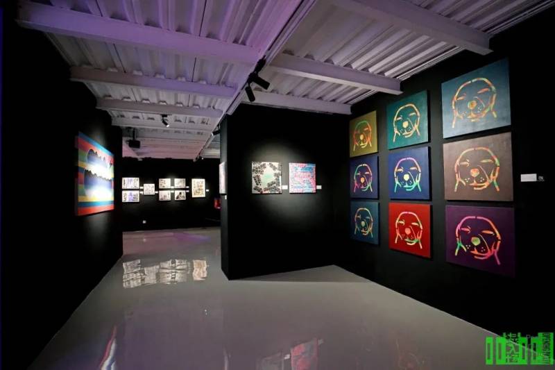 新加坡用膠帶做了一場大型公共藝術