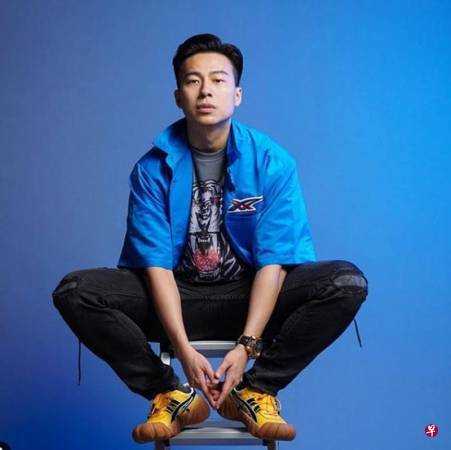 鹤天赐拟开公司 在美国当老板