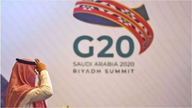 新加坡总理李显龙将出席G20峰会，与各国领导人讨论抗击疫情情况