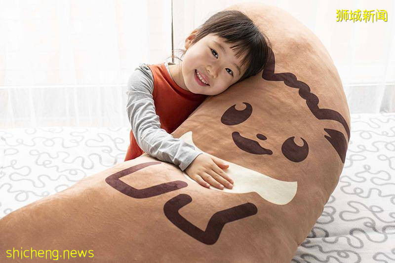 萌到犯规！人气甜品Tokyo Banana推出皮卡丘&伊布联名超大抱枕