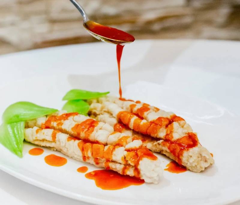 三人行新店開業!三人來吃就送招牌菜!全島三店同慶