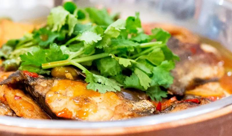 三人行新店開業!三人來吃就送招牌菜!全島三店同慶