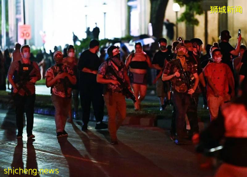 突发!这个国家再陷暴乱!枪手疯狂扫射!新加坡种族为什么不乱