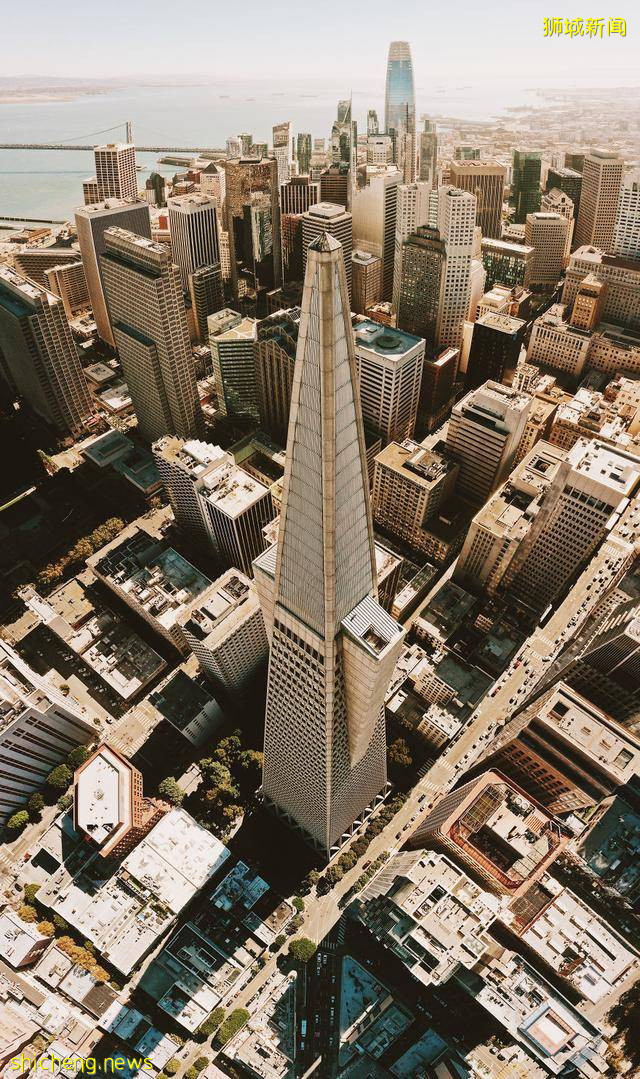 48張你沒見過的城市照片，新加坡新式建築，用31棟樓搭巨型積木