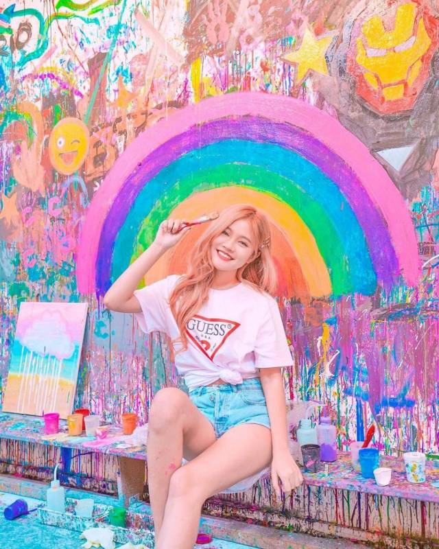 新加坡首家泼水彩画室 🌈 舒解压力+消除焦虑新去处🤩 挥洒你的才艺,释放你的压力