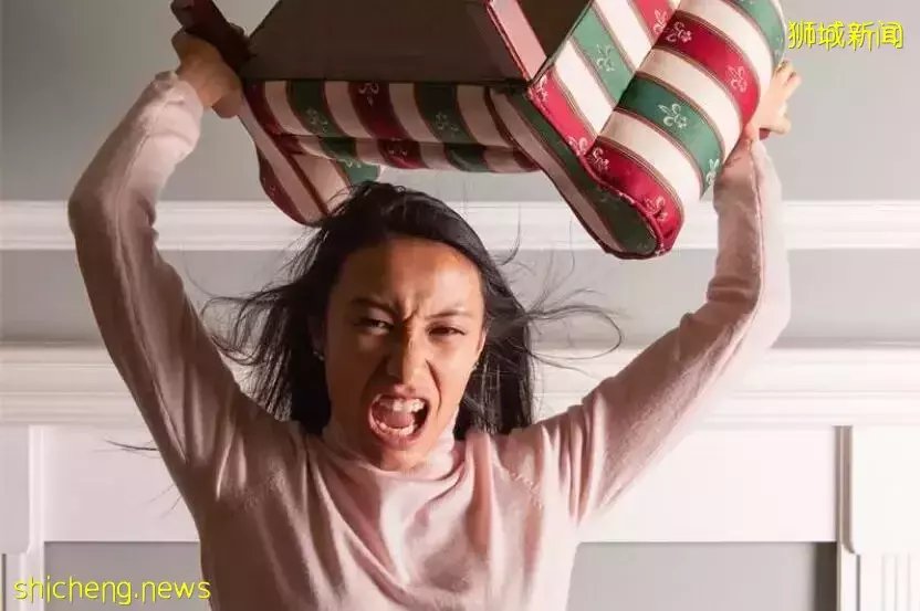 我和女儿在新加坡被毁三观，售货员：“这里是新加坡，不是中国”