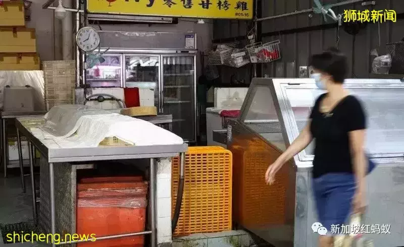 马国生鲜鸡出口禁令终点遥遥无期 狮城小贩各显神通应对“危鸡”