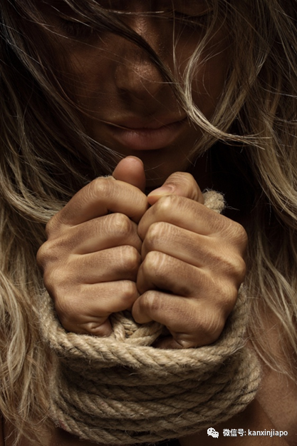 新加坡魔鬼雇主虐死女佣，严刑暴打、熨斗烫头、绑着睡！全身皮包骨仅24公斤