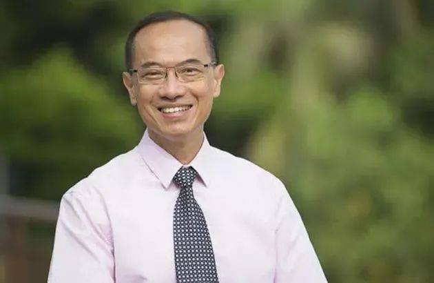 棄“政”轉“商”：新加坡前外長楊榮文的故事