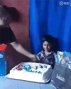 新加坡回中國的航班還是有人冠狀病毒陽性,我覺得原因是