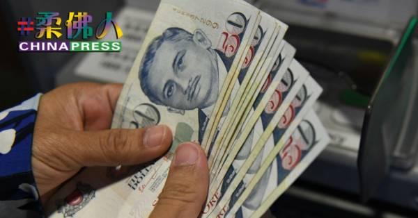 狮城破产男“卖会员” 2年骗走78万