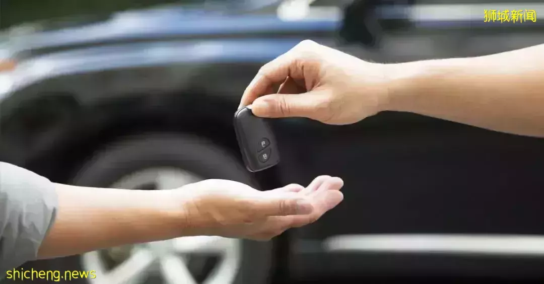 充电难?新加坡陆交局发放首批津贴,四非有地私宅将安装充电桩