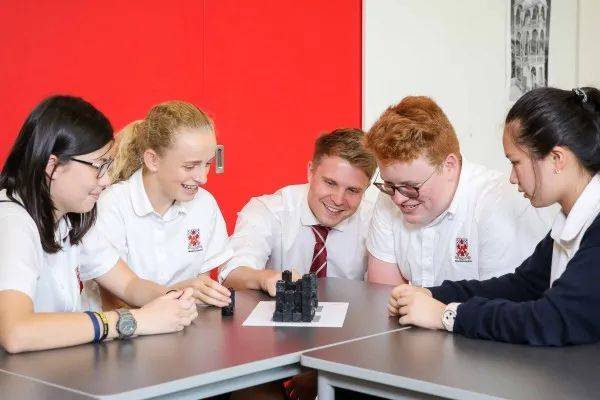 新加坡留學 頂尖精英國際學校推薦，新加坡德威國際學校