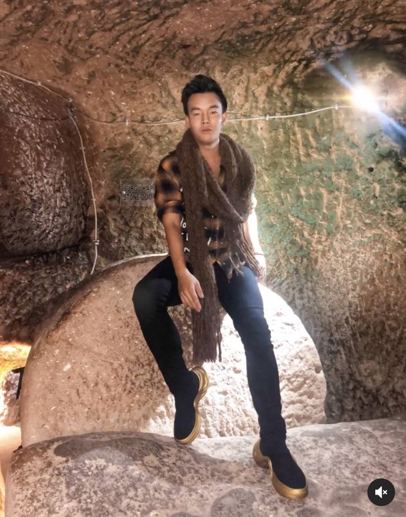 這個新加坡富二代上了亞裔富豪真人秀!手上戴一棟豪宅,跟宋朝太子妃做朋友