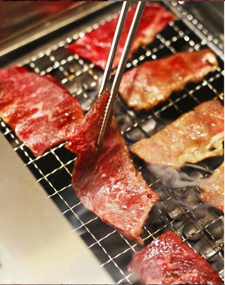 7.8新起！新加坡排队2小时日式烤肉开分店啦！高级和牛吃到撑
