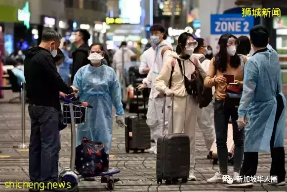 新加坡病例暴增重症低,卫生部长:还是能与病毒共存