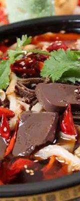 奇葩新加坡 因为“怕血”，在新加坡做毛血旺会判刑2年