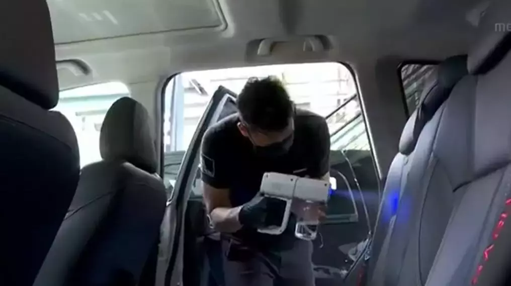 喜气洋洋过新年，汽车也要大扫除