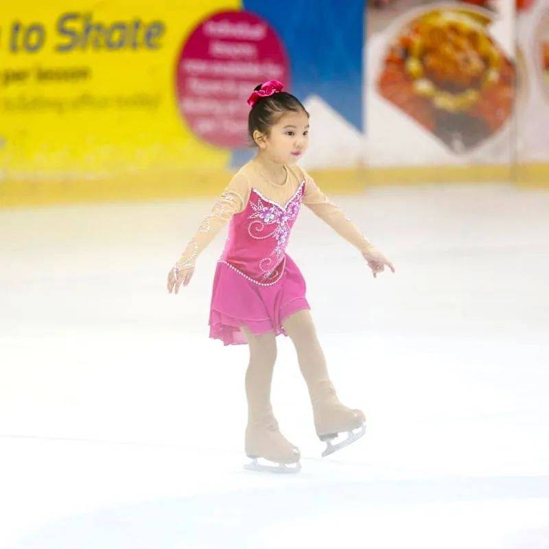 萬聖節入場免費!新加坡奧林匹克規模溜冰場,裝扮High起來