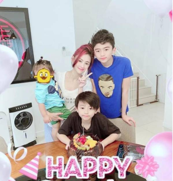 浪姐2張柏芝持靓登場,網友:多虧了新加坡