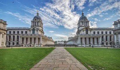 新加坡留學一站實現專升碩,兩年拿名校碩士學位