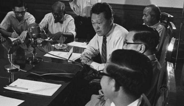 李光耀：未来欧洲摆脱不了变为配角的困境，这是它无可挽回的命运