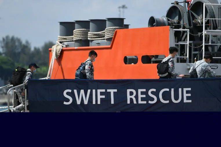 多圖！新加坡軍方尋獲印尼失聯潛艇，53人全部遇難