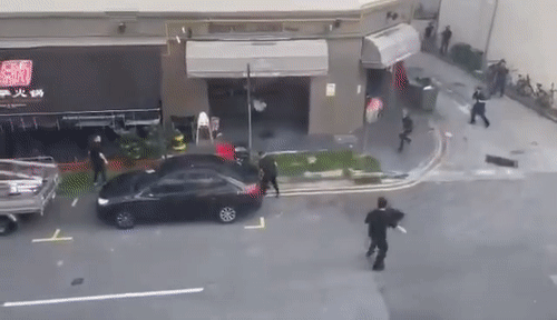 最新進展！火鍋店砍妻的中國男子今日被控！或終身在新加坡坐牢