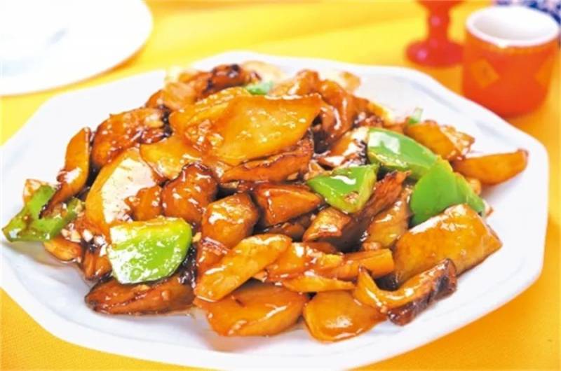 【食尚狮城】东北烧烤饺子馆，吃一次就​让你“魂牵梦绕”
