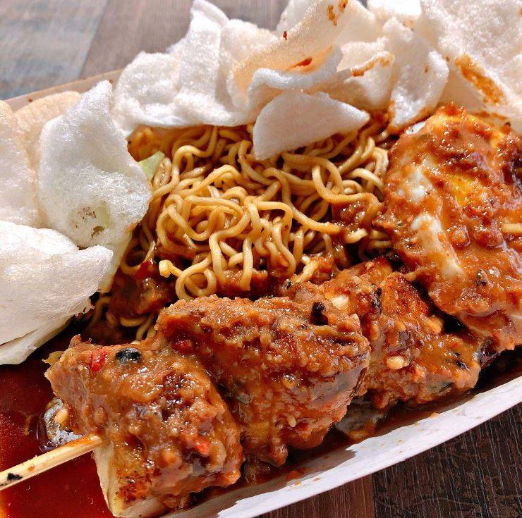 Raffles要怎麽吃才對?誰說CBD吃飯很貴