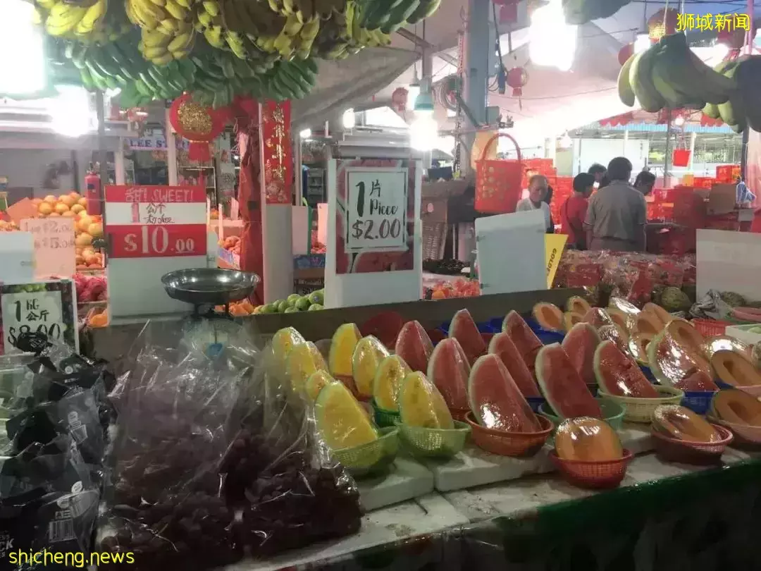 你聽說過巴刹嗎？來新加坡旅遊，哪裏有既好吃又便宜的美食