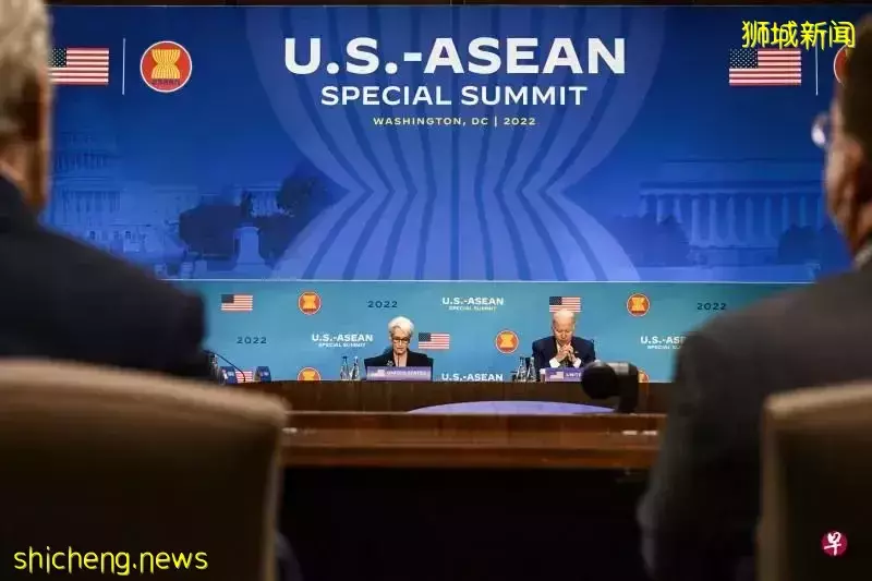 東盟危中尋機,把原先的“選邊站”壓力轉化爲左右逢源