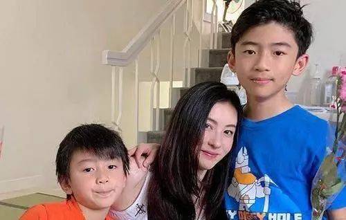 中国家长求助：疫情之下，没法来看新加坡国际学校