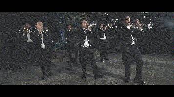 新加坡警察和民防部队向父亲致敬,乘风破浪的爸爸