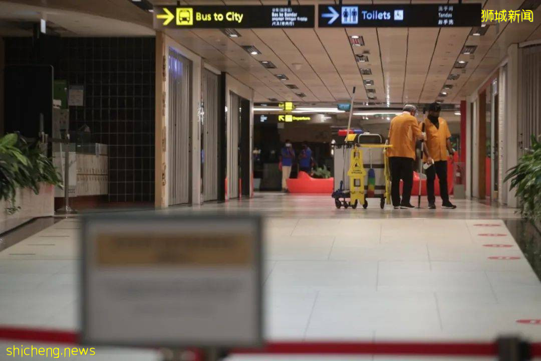 新加坡卫生部长手写稿流出，透露重大信息！一周后有望解封