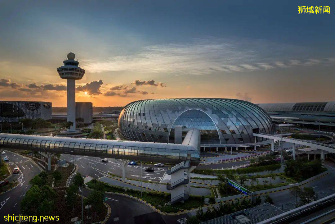 新加坡樟宜机场出现感染群，5月13日起搭客大厦和星耀樟宜将对外关闭14天