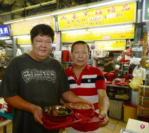 准备食材突呕吐冒冷汗 独创腰子面线老板 猝毙